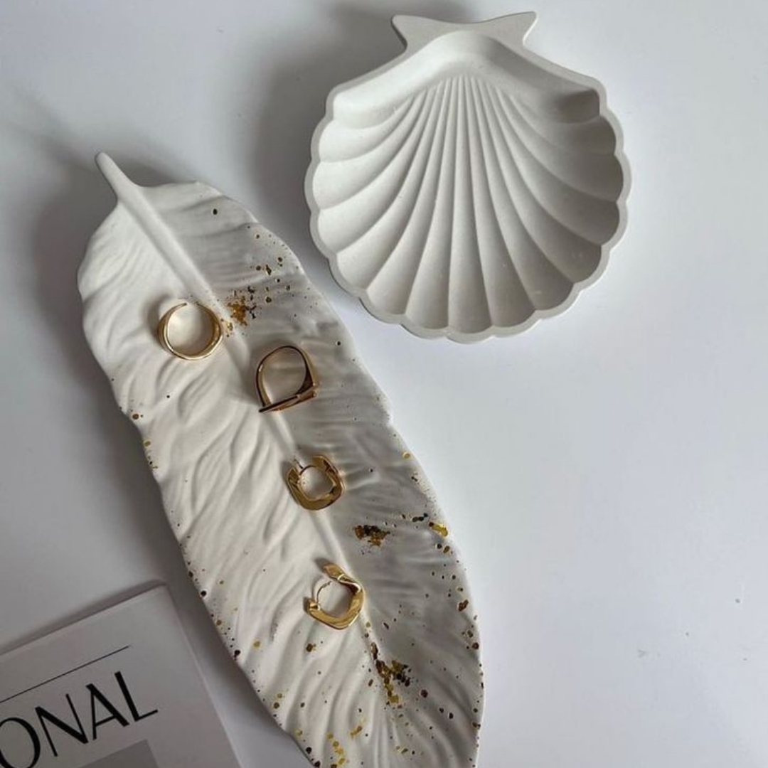 Feather Shape Decorative Tray - Image 2